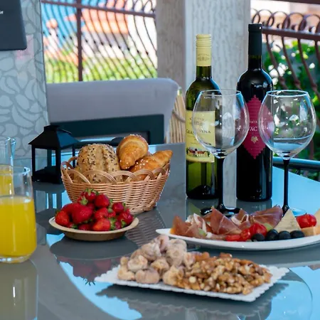 Apartment Beata Sea View *